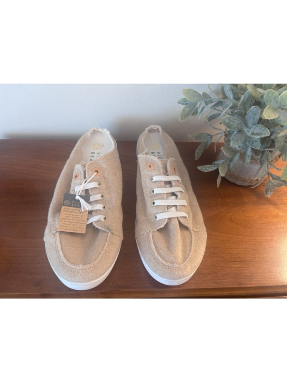 Vionic Beige Casual Slip-On Sneakers Beach Mule - Picture 2 of 8